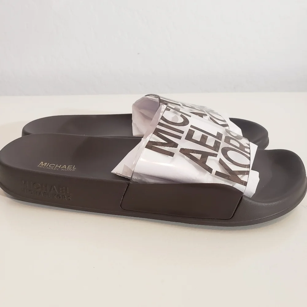 Michael Kors Gilmore Logo Print size 6 NWOT - Picture 5 of 10